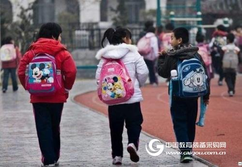 “弹性离校”亟待搭建智能化平台