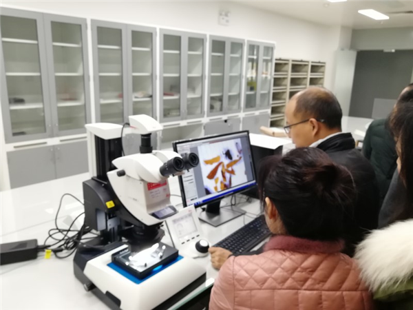 河南中烟黄金叶研发中心显微镜安装调试成功