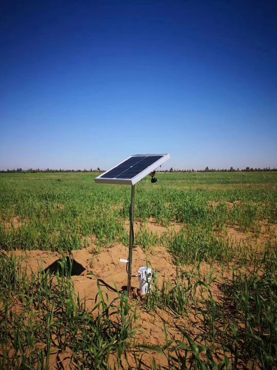 农业管式墒情监测仪+导管式土壤温湿度传感器+4层管式土壤水分监测站