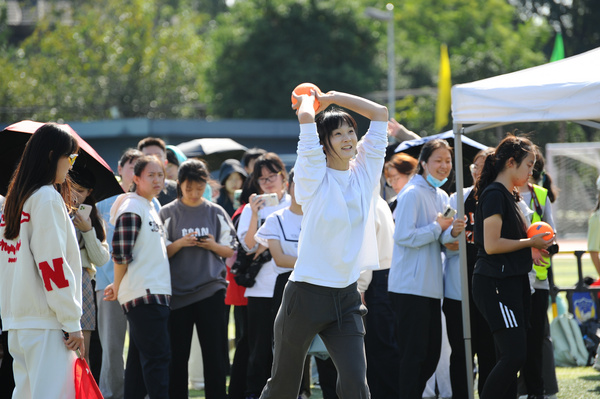 四川大学第六届体育文化节暨2023年田径运动会举行