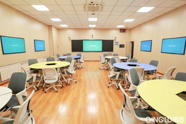 當朋友跟你說他在安徽上大學……