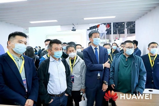 智能重構教育，創新聯接未來丨華為教育亮相第80屆教育裝備展