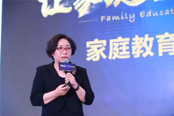 行業領導品牌集愛，幫助數百萬父母解決家庭教育難題