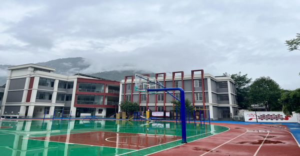 四川雅安市“ 9·5”瀘定地震校舍維修加固項目全面完成
