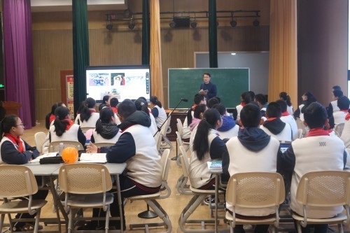 青岛西海岸新区初中第四教研联合体第二届教学节成果展示暨专家报告会成功举办