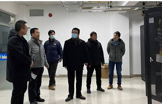 甘肅民族師范學院副校長敏賢麟督查校園安全穩定工作