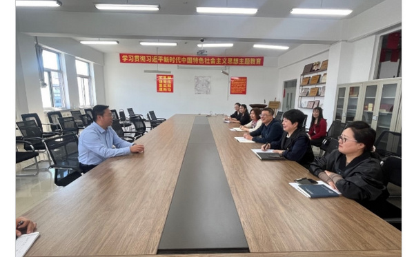 遼寧科技學院黨委副書記宋明凱深入外語學院和資源與土木工程學院調研指導工作