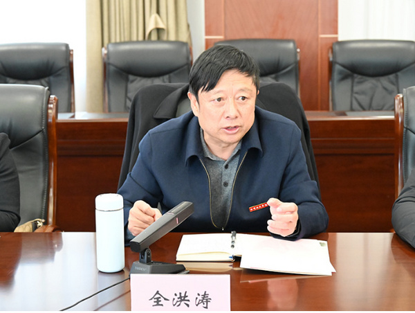 楚雄師范學院校長楊桂紅一行到訪曲靖師范學院