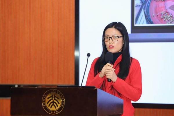 北大舉辦首屆“體·教”講壇，眾多世界冠軍分享教學心得