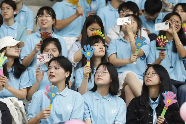 重慶師范大學舉辦第五十七屆春季田徑運動會