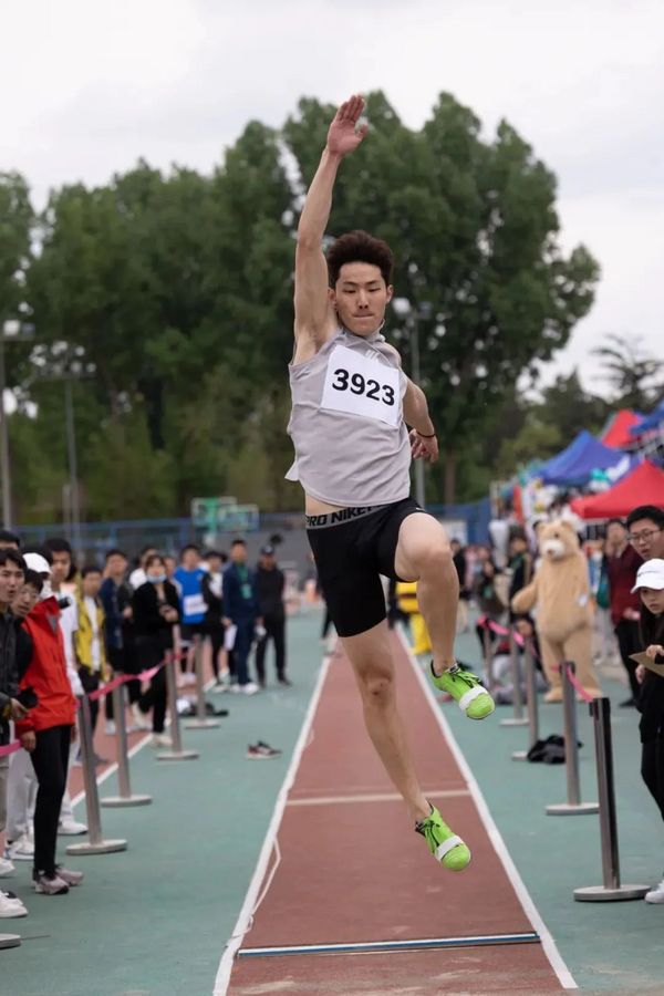 北京高校春季運動會精彩來襲