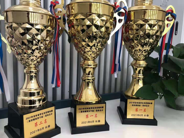 吉林大學在吉林省學生田徑錦標賽中獲高校精英組團體第一名
