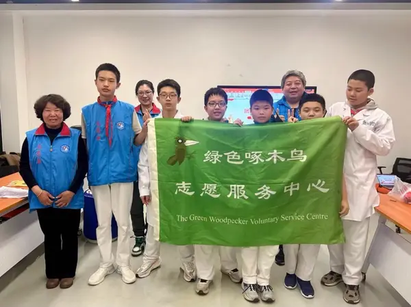 奇趣科學攜手北京團委青少年宮，共同走進新街口街道社區，為孩子們帶來一場科學的盛宴