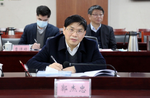 江西省教育“十四五”规划征求意见座谈会召开