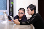 iEnglish:家長陪伴閱讀有助于孩子閱讀興趣養成