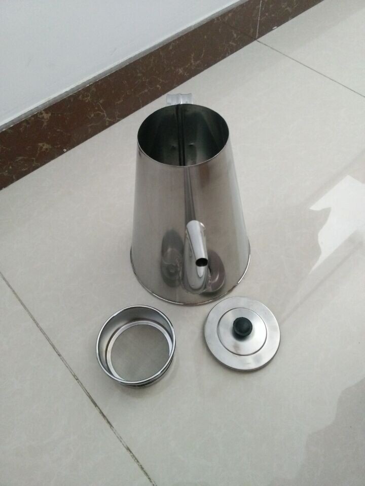 供应九州不锈钢过滤小油壶生产