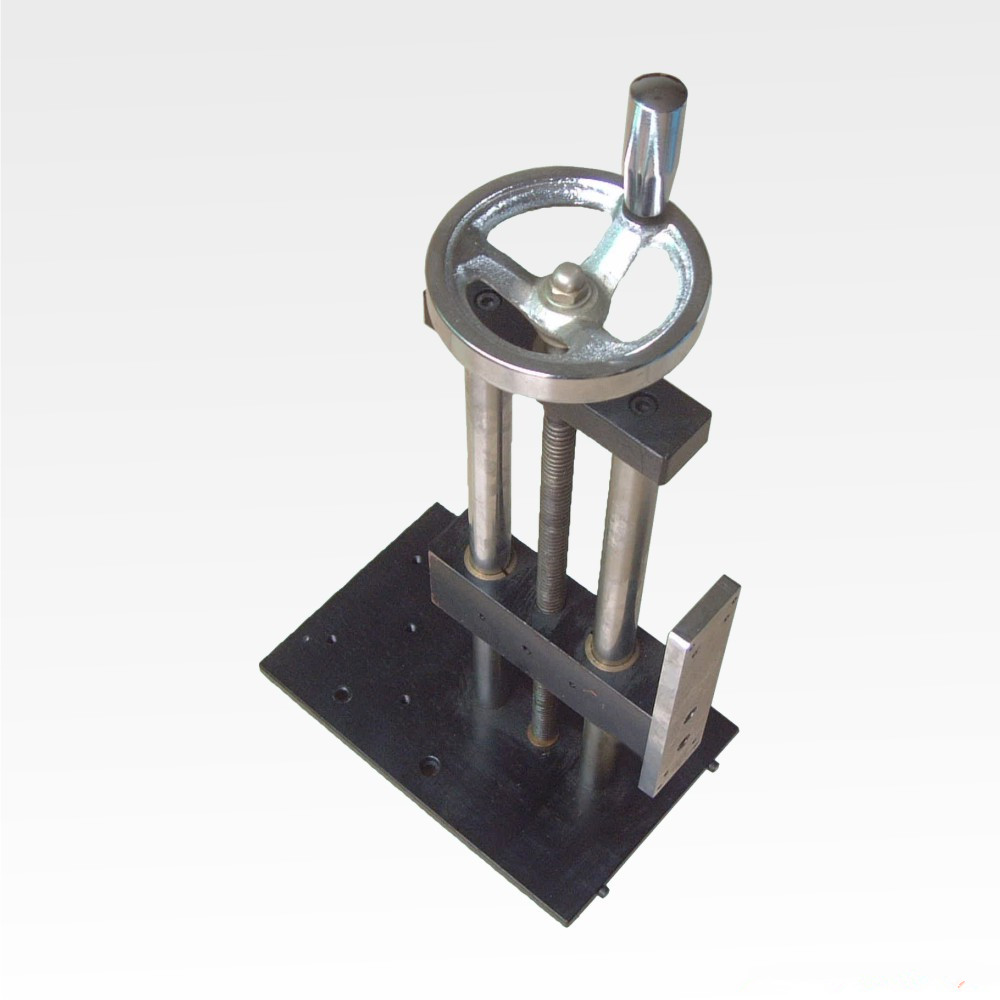 供应不锈钢过滤油壶-200*300（mm）