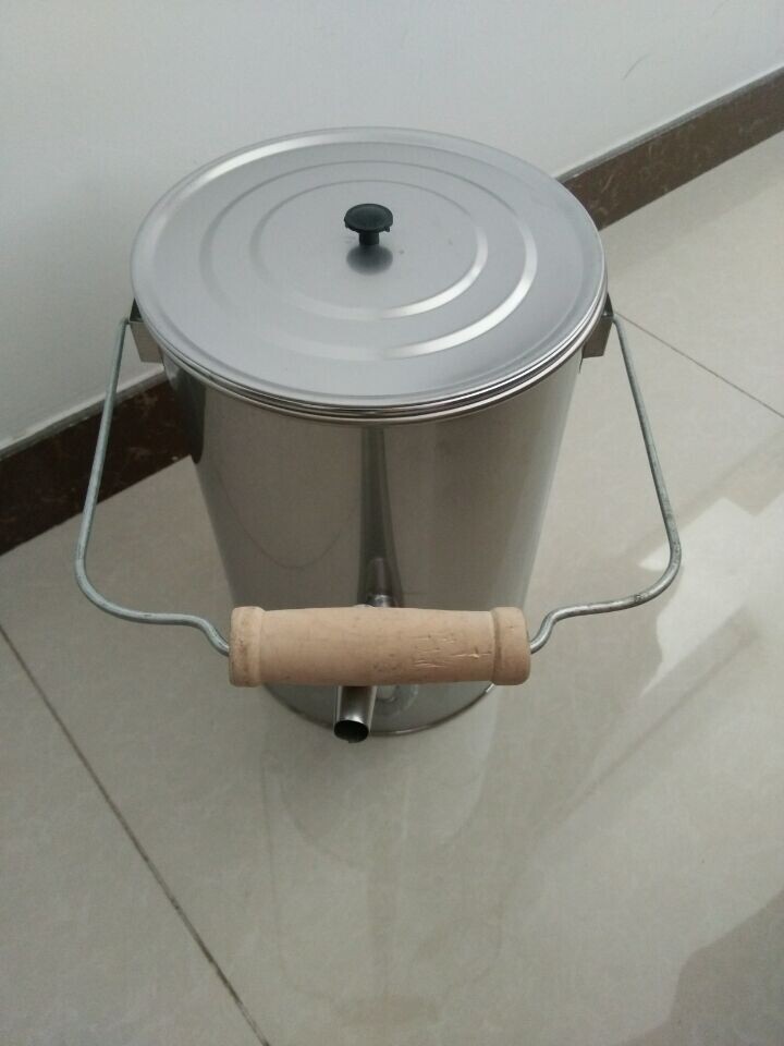 供应二级不锈钢过滤油壶价格200*300（mm）